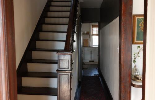 Designer Home, Hot Tub, Private Yard, & Projector - Foto 43