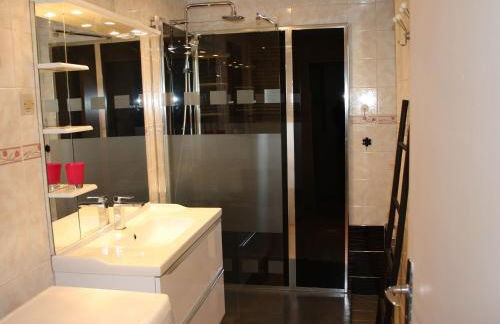 Gîte avec jardin clos, terrasse et Wi-Fi, proche de Verdun - FR-1-585-42 - Foto 24