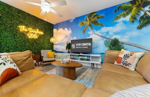 7 beds Nerf Wall Arcade 4 min Walk 2 Beach! - Foto 1