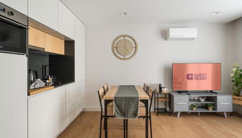 GuestReady - Modern Comfort in Historic Aveiro - Foto 4