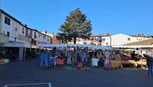 Studio dans une tour mythique à port grimaud - Foto 3