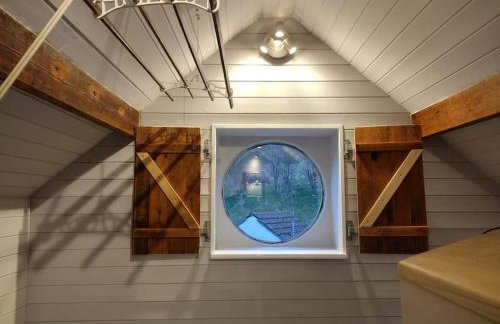 The Scullery - a quirky annex with wood fire - Foto 46