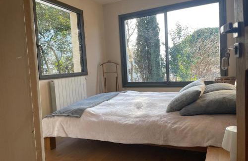 Glass and wood designer villa with garden in centertown - Foto 40