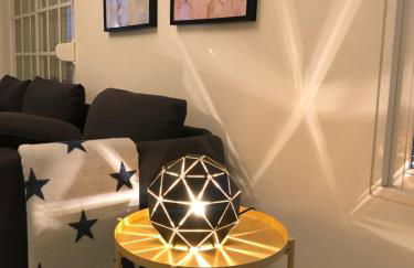 Villa with a big garden and heated pool - Photo 17