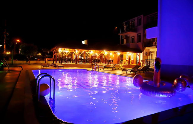 Akin Apart and Hotel - Photo 20