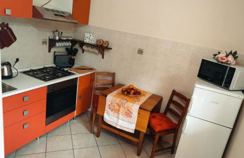 Rifugio sul Lago di Lugano a Porto Ceresio - Photo 13