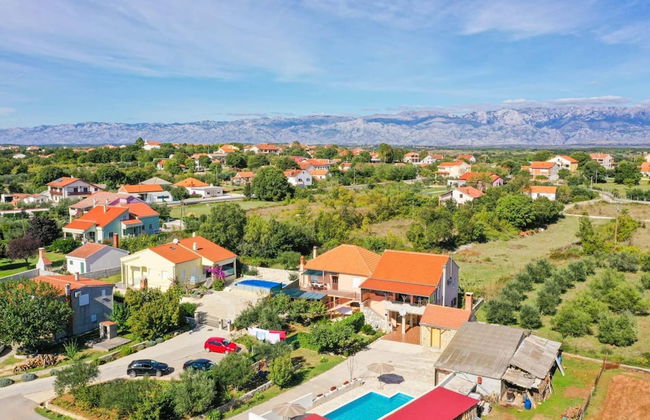 Charming Villa in Poličnik with Swimming Pool - Photo 17