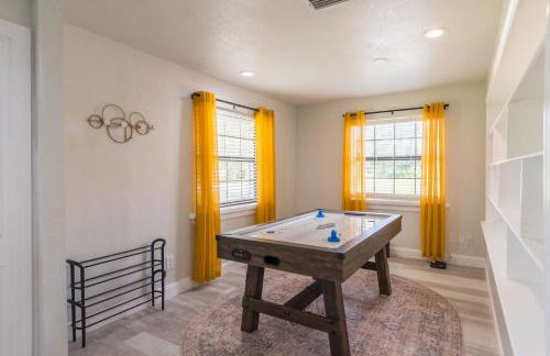 Entire Home with Air Hockey and Firepit - Photo 1