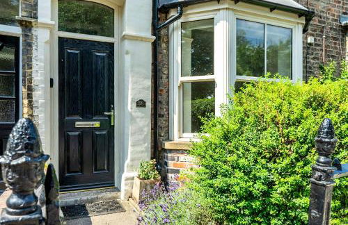 Northern Flowerhouse - Photo 14