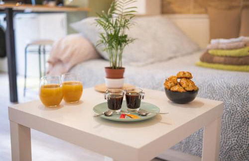 Les Elfes - avec entrée autonome, clim neuve, jardin, parking privé & gourmandises offertes ! - - Foto 11