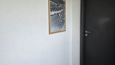 APARTMENT PD23 ALTE FEUERWACHE I Ganze Wohnung I 5 Einzelbetten I 3 Zimmer I 3min CityHospital I 50m Supermarkt I Küche I SmartTV - Foto 3