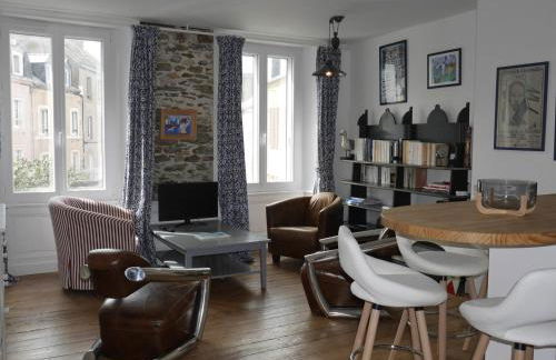 Charmant appartement au cœur de Le Palais, proche commerces et plage - FR-1-418-268 - Photo 11