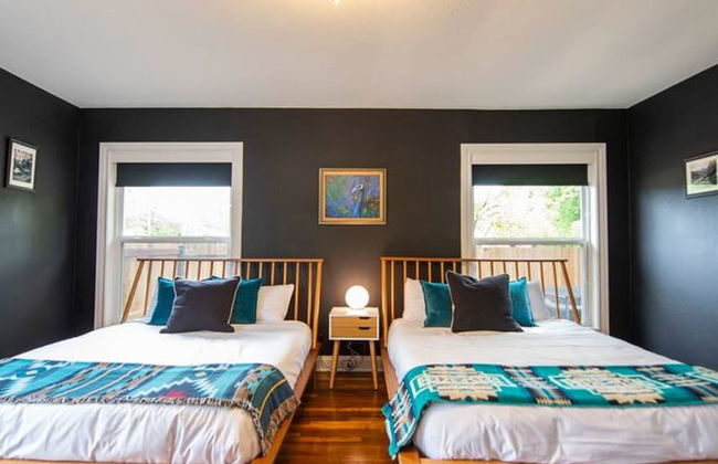 The Mod Poppy Large Home 10 Minutes From it all - Foto 18