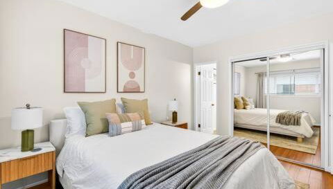 Prime Manhattan Beach 2BR Walk to Beach with Parking - Foto 1
