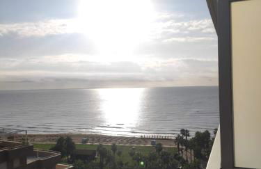 PRIMERA LINEA VISTAS AL MAR Y MONTAÑA SEA VIEWS 10TH Floor - Photo 8