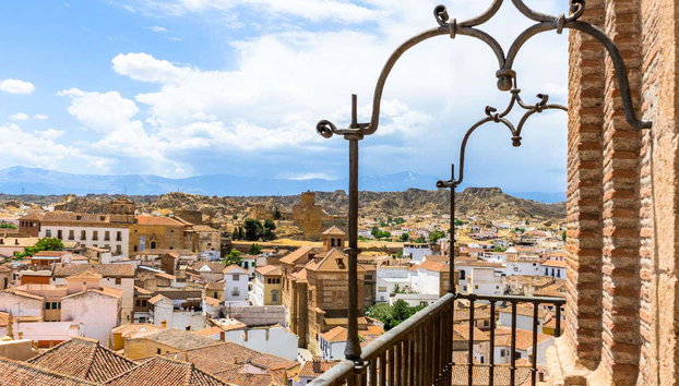 Entrada a la Catedral de Guadix de Granada - Foto 2, Vistas de Guadix desde el campanario de la Catedral