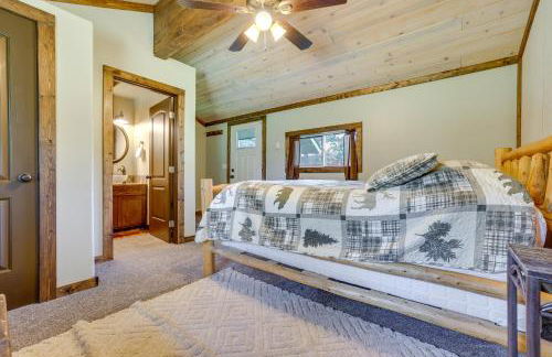 Donnelly Cabin with Fire Pit 5 Mi to Boat and Ski! - Photo 15