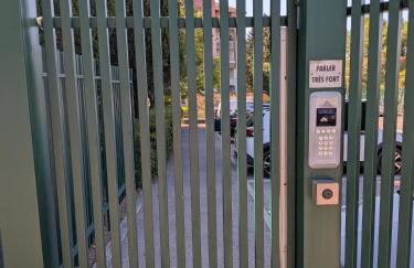Chic & Cozy - Grand T3 - 95m Clim & Parking - Foto 23