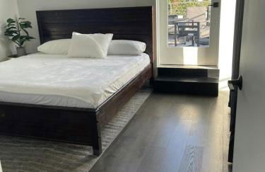 Tailgate Penthouse 2 Blocks from UT Stadium - Foto 19