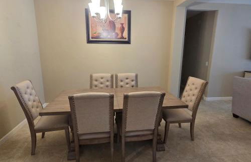 Comfortable Family Getaway in Buckeye - Foto 10