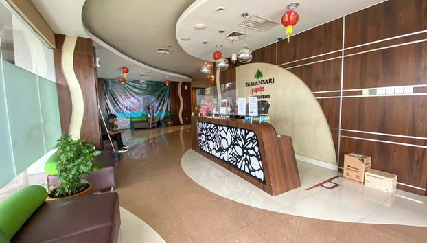 Compact And Strategic Studio At Tamansari Papilio Apartment - Foto 2, Vestíbulo