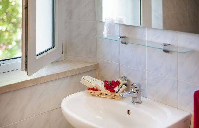 Artemisia negli ulivi B&B - Photo 14