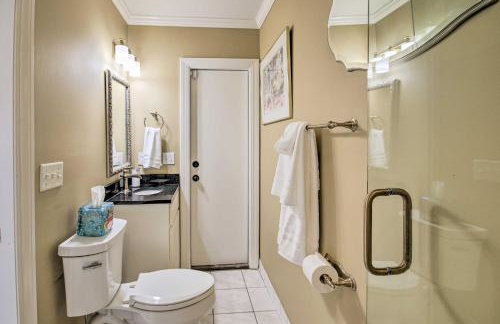 Luxe Lakefront Apartment w/ Shared Pool & Dock! - Foto 14