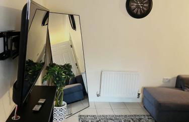 Apartment with Free Parking - Foto 6