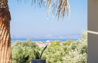 Vasilios Villa, with Pool, Gym & Close to Beach, By ThinkVilla - Foto 27