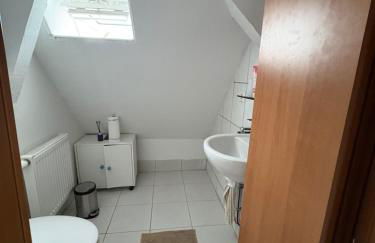 Cozy House in Stuttgart Botnang park free at street - Foto 14