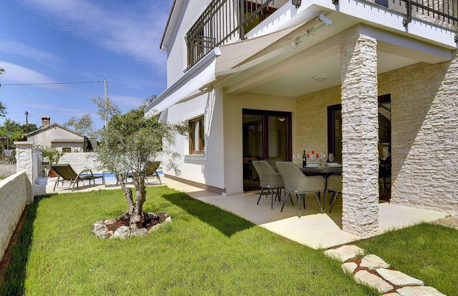 Modern Villa in Marcana With Pool and Terrace - Foto 27