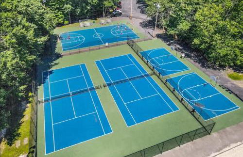 Luxury Family Escape Hottub/sauna/billiard/pool 4 Bedroom Home by RedAwning - Foto 92