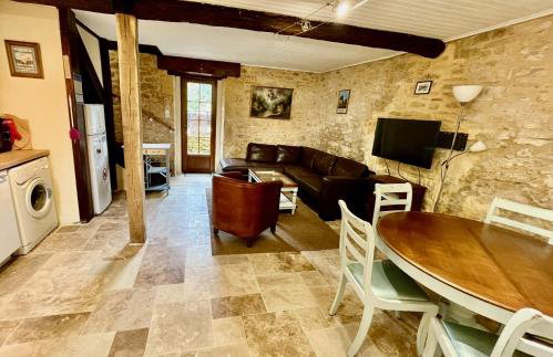 La Vieille Ferme: superbe complexe de 3 gîtes en pierre avec Piscine au coeur du Périgord Noir - Photo 8