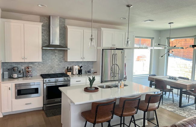 Upstay - Eastside Home w Patio BBQ - Mins to DT - Foto 4