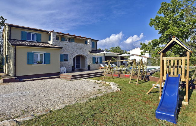 Luxurious Villa with Sauna & Hot Tub in Žminj - Foto 18