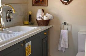 Little Apple Cottage- Free Parking, Hot tub, Fire, Town Centre - Photo 68