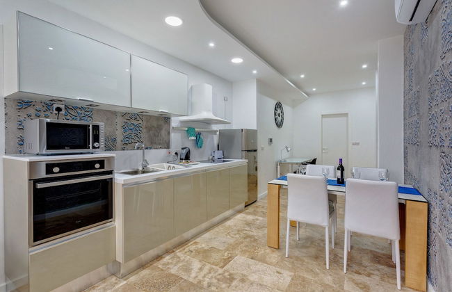 Modern 2 Bedroom Apartment in St Julians - Foto 1