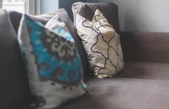 Cosy 2BR, Free Parking, 8min to City Airport - Foto 9