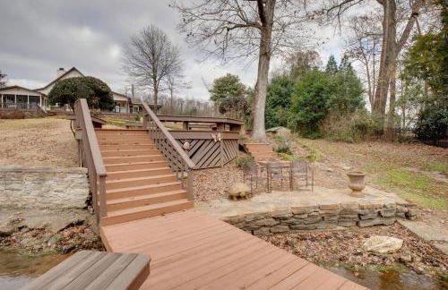 Lake Guntersville Getaway with Shared Boat Dock! - Foto 24