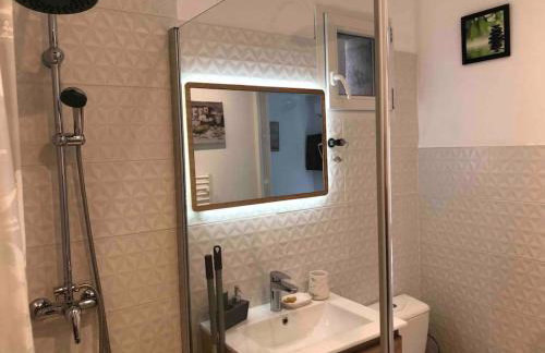 La Maisonnette T2 charmant jardin parking La Cadière d'Azur 1 à 4 personnes - Foto 16