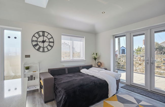 2022 Brand New Stylish Flat in Central Hayle - Foto 2