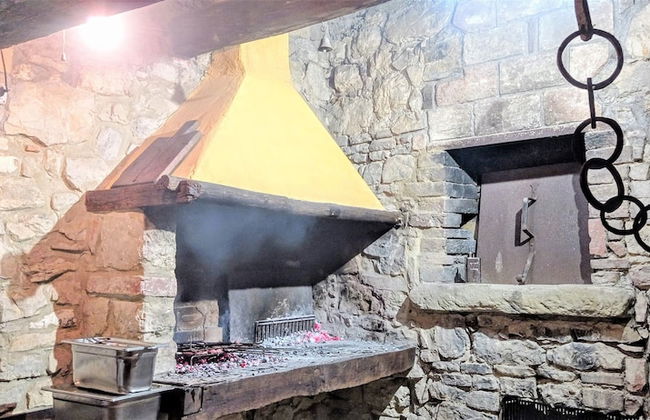 Umbrian Farmhouse Retreat With Private Pool and Garden - Foto 26