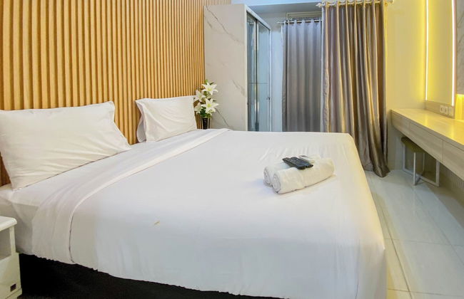 Nice And Cozy Studio At Amartha View Apartment - Foto 1