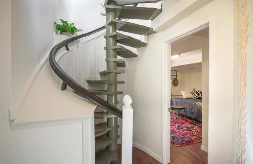 Summit Sanctuary! Redwoods! Fire Table!! BBQ Grill! Fast WiFi!! Dog Friendly! - Foto 18