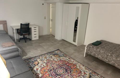 Souterrain Wohnung in der Nähe vom Düsseldorfer Flughafen - Foto 4