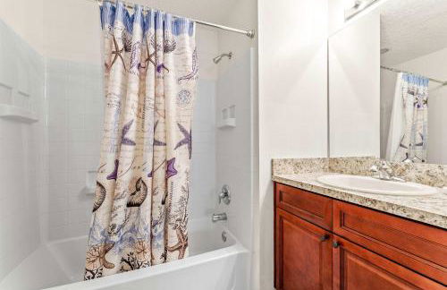 Sunkist Getaway - Photo 15