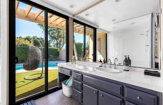 The Sunset House Pool & Spa - Foto 117