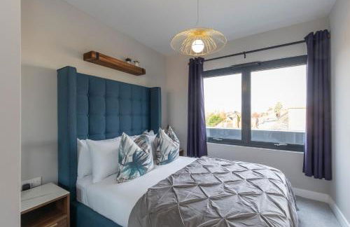 Elliot Oliver - Stunning Three Bedroom Penthouse With Large Terrace & Parking - Foto 14