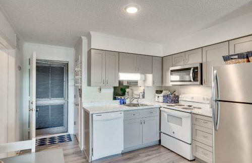 Atlantic Beach Condo with Balcony and Beach Access! - Foto 9