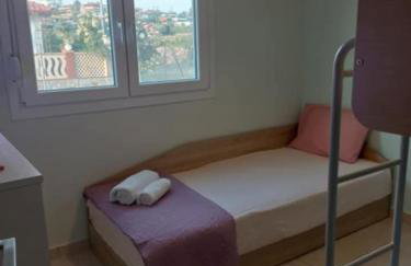 By the sea - Foto 24